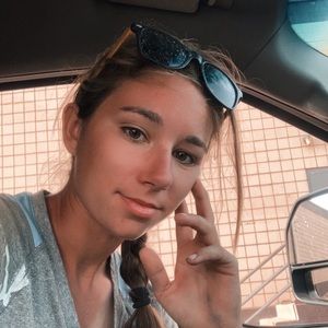 Meet your Posher, Mariana